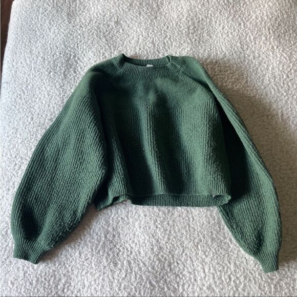 Topshop Sweaters - Topshop small green sweater